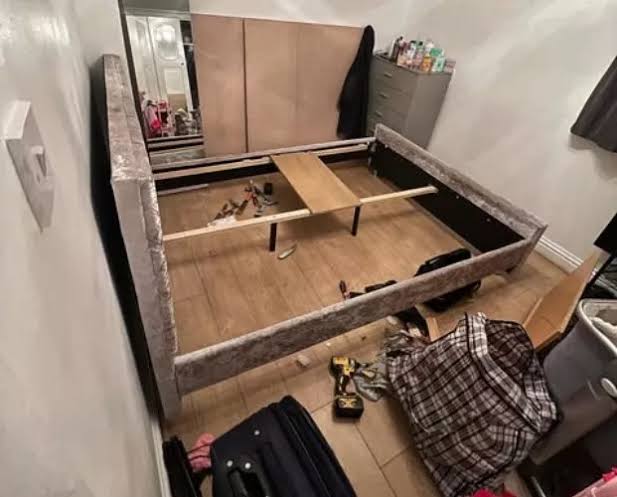 Wooden bed restoration and polishing services in Karachi