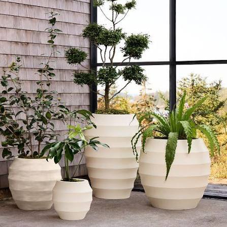Stylish pots in your vicinity with durable fiberglass and ceramic materials