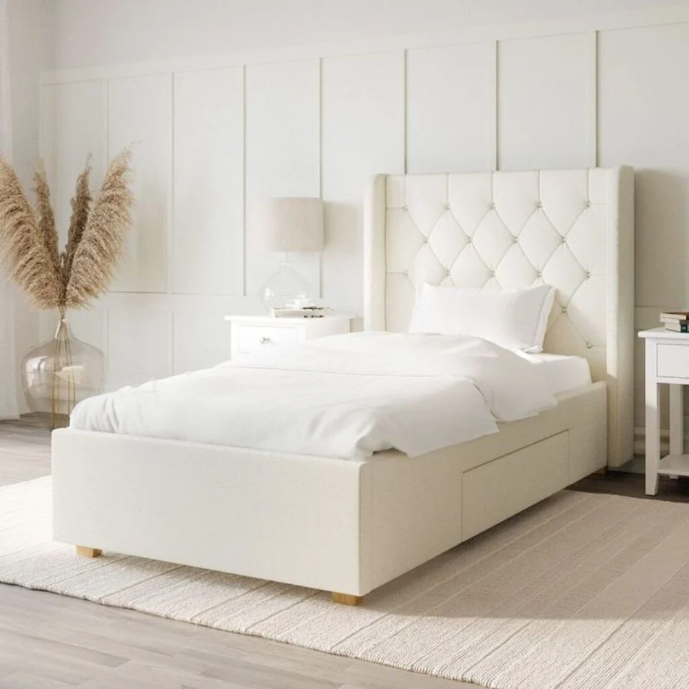 Durable single beds in Karachi with comfortable mattress support systems