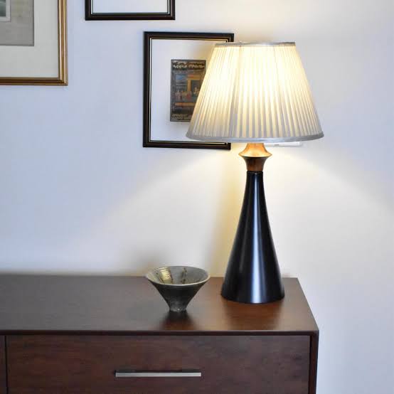 Quality table lamps in Karachi with modern and classic design styles